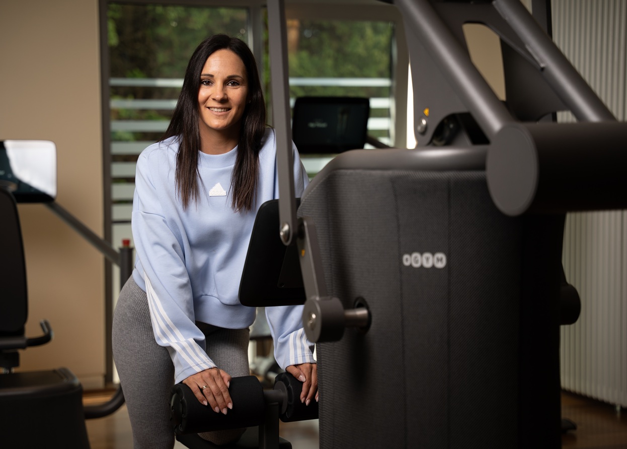 Training am EGYM Gerät im Elan