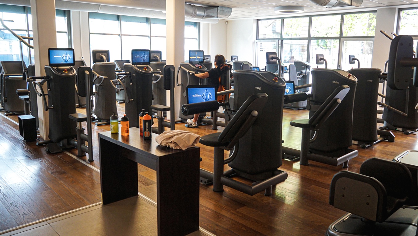 Kraft- und Cardiotraining kombiniert am EGYM Zirkel