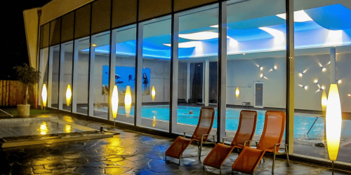 Schwimbad & Whirlpool im Fitnessstudio Hildesheim